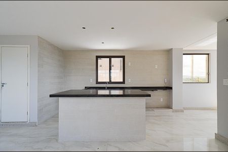 Apartamento à venda com 160m², 4 quartos e 2 vagasCozinha