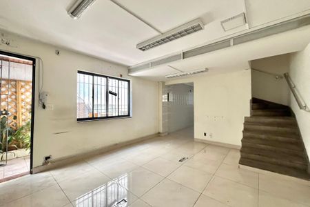 Sala de casa à venda com 3 quartos, 136m² em Vila da Saúde, São Paulo