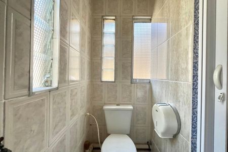 Casa à venda com 136m², 3 quartos e 3 vagasLavabo