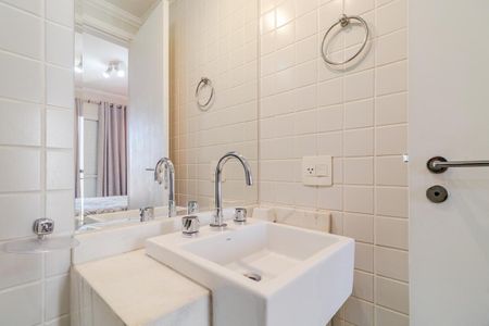 Apartamento para alugar com 55m², 2 quartos e 1 vagaBanheiro da Suíte