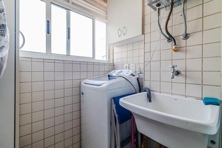 Apartamento para alugar com 55m², 2 quartos e 1 vagaÁrea de Serviço