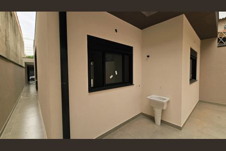 Casa à venda com 115m², 3 quartos e 2 vagas