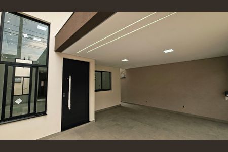 Casa à venda com 115m², 3 quartos e 2 vagas