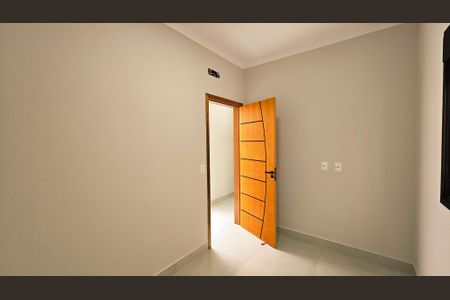 Casa à venda com 115m², 3 quartos e 2 vagas