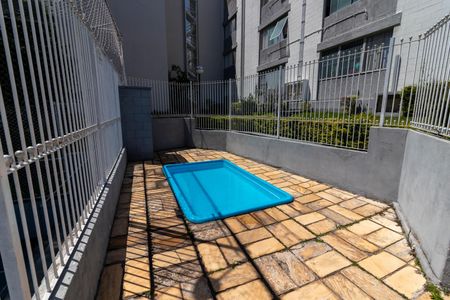 Apartamento à venda com 42m², 2 quartos e 1 vagaÁrea comum - Piscina