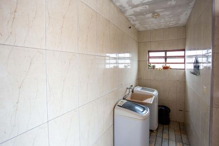 Casa à venda com 98m², 3 quartos e sem vagaÁrea de Serviço