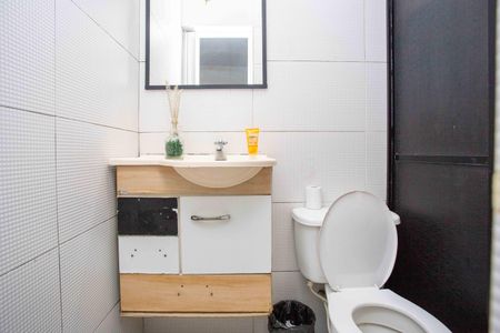 Casa à venda com 98m², 3 quartos e sem vagaBanheiro 2