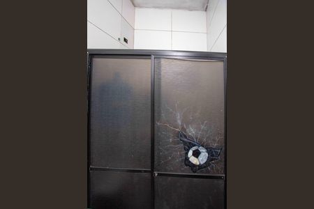 Casa à venda com 98m², 3 quartos e sem vagaBanheiro 2