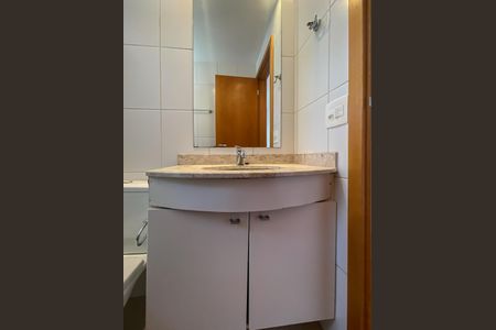 Apartamento para alugar com 129m², 4 quartos e 4 vagasBanheiro da Suíte 2