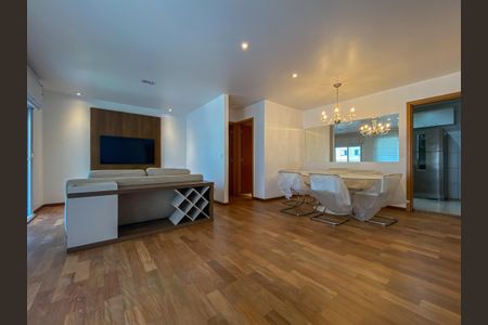 Apartamento para alugar com 129m², 4 quartos e 4 vagasSala