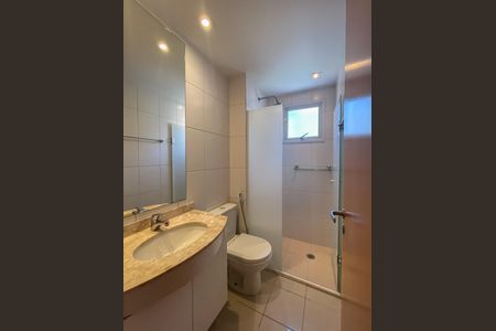 Apartamento para alugar com 129m², 4 quartos e 4 vagasBanheiro Corredor