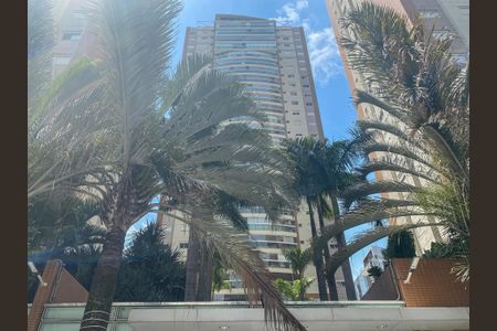 Apartamento para alugar com 129m², 4 quartos e 4 vagasFachada