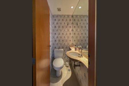 Apartamento para alugar com 129m², 4 quartos e 4 vagasLavabo