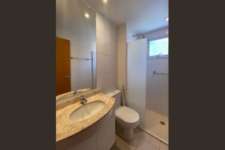 Apartamento para alugar com 129m², 4 quartos e 4 vagasBanheiro Corredor