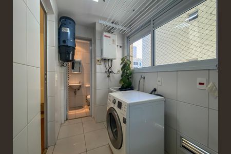 Apartamento para alugar com 129m², 4 quartos e 4 vagasÁrea de Serviço