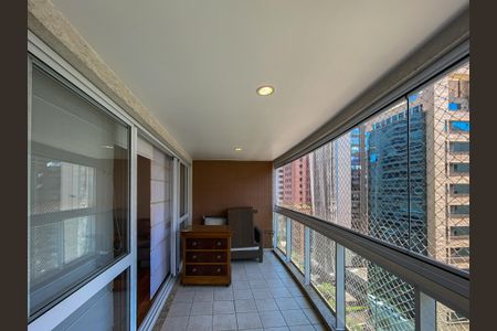 Apartamento para alugar com 129m², 4 quartos e 4 vagasVaranda da Sala