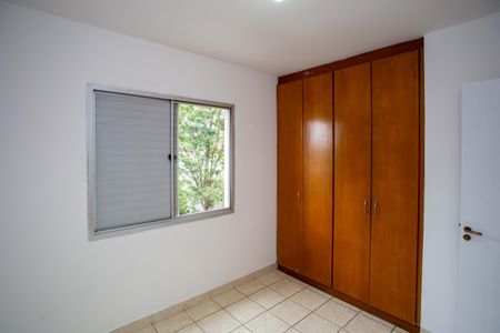 Apartamento para alugar com 77m², 3 quartos e 1 vagaQuarto 2