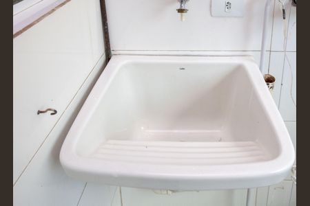 Apartamento para alugar com 77m², 3 quartos e 1 vagaÁrea de Serviço