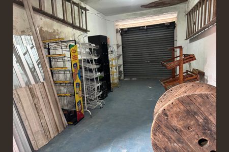 Casa à venda com 236m², 3 quartos e 2 vagas Casa à venda com 236m², 3 quartos e 2 vagasGaragem