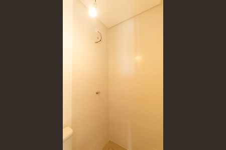 Apartamento para alugar com 36m², 1 quarto e sem vaga Apartamento para alugar com 36m², 1 quarto e sem vagaBanheiro da Suíte