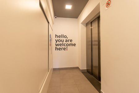 Apartamento para alugar com 36m², 1 quarto e sem vaga Apartamento para alugar com 36m², 1 quarto e sem vagaHall