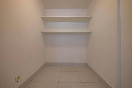 Apartamento à venda com 160m², 3 quartos e 1 vagaÁrea de Serviço - Quarto