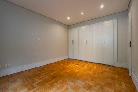 Apartamento à venda com 160m², 3 quartos e 1 vagaQuarto 2