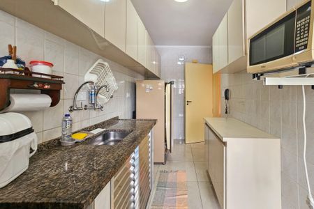 Apartamento para alugar com 70m², 2 quartos e 1 vaga Apartamento para alugar com 70m², 2 quartos e 1 vagaCozinha