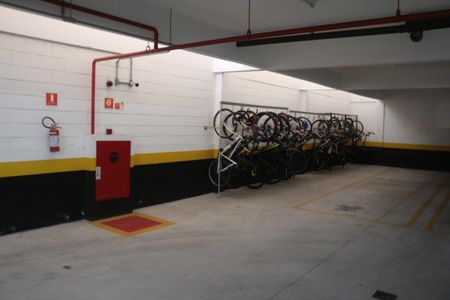 Apartamento à venda com 72m², 2 quartos e 2 vagasGaragem