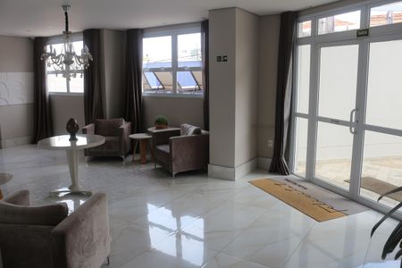 Apartamento à venda com 72m², 2 quartos e 2 vagasHall social