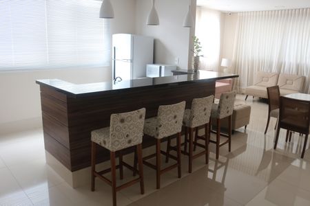 Apartamento à venda com 72m², 2 quartos e 2 vagasÁrea comum - Salão de festas