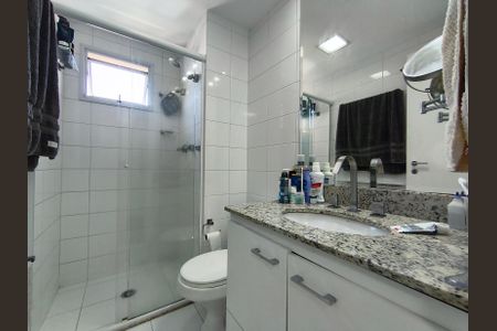 Apartamento à venda com 111m², 3 quartos e 2 vagas Apartamento à venda com 111m², 3 quartos e 2 vagasBanheiro da Suíte