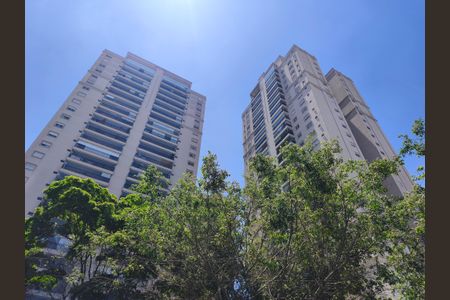 Apartamento à venda com 111m², 3 quartos e 2 vagas Apartamento à venda com 111m², 3 quartos e 2 vagasFachada