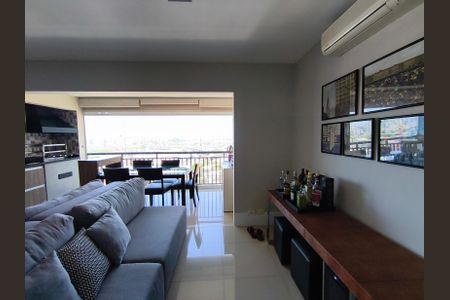 Apartamento à venda com 111m², 3 quartos e 2 vagas Apartamento à venda com 111m², 3 quartos e 2 vagasSala