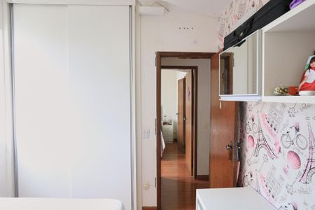 Apartamento à venda com 90m², 3 quartos e 1 vaga Apartamento à venda com 90m², 3 quartos e 1 vagaQuarto