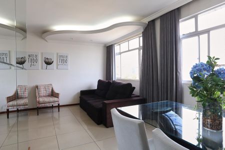 Apartamento à venda com 90m², 3 quartos e 1 vaga Apartamento à venda com 90m², 3 quartos e 1 vagaSala