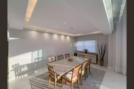 Apartamento à venda com 3 quartos, 241m² em Barra da Tijuca, Rio de Janeiro