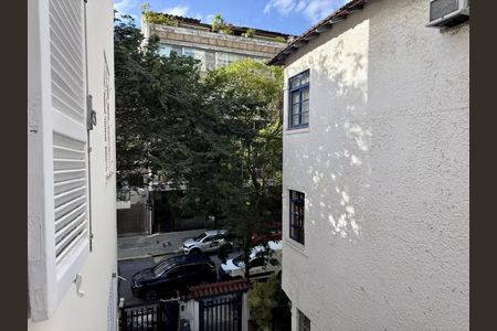 Apartamento à venda com 94m², 2 quartos e sem vaga