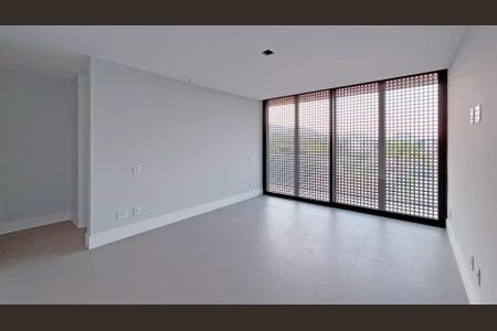 Casa à venda com 5 quartos, 1229m² em Barra da Tijuca, Rio de Janeiro