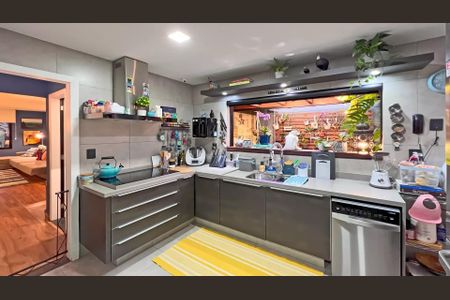 Casa à venda com 420m², 4 quartos e 2 vagas