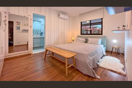 Casa à venda com 420m², 4 quartos e 2 vagas