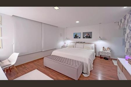 Casa à venda com 4 quartos, 420m² em Recreio dos Bandeirantes, Rio de Janeiro