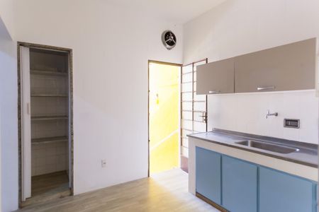 Casa para alugar com 363m², 3 quartos e 1 vagaCozinha