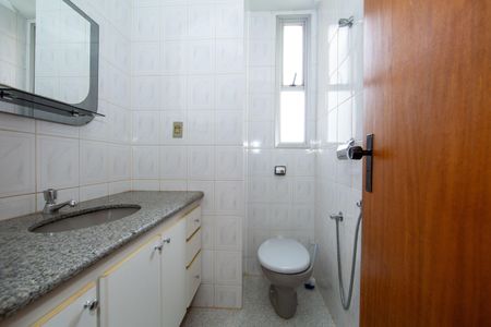 Apartamento à venda com 90m², 3 quartos e 2 vagasBANHEIRO2