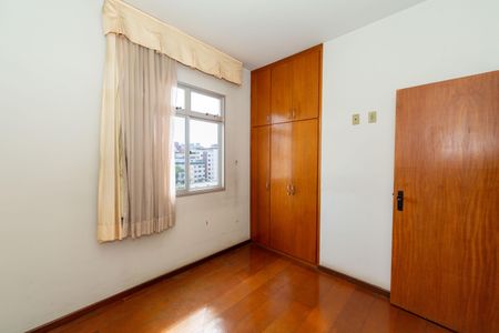 Apartamento à venda com 90m², 3 quartos e 2 vagasQUARTO2