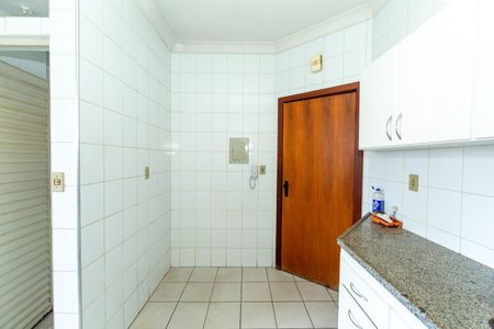 Apartamento à venda com 90m², 3 quartos e 2 vagasCOZINHA