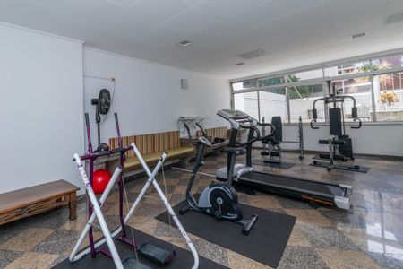 Apartamento à venda com 96m², 3 quartos e sem vagaÁrea Comum - Academia