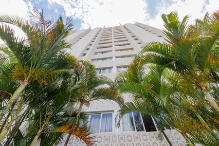 Apartamento à venda com 96m², 3 quartos e sem vagaFachada