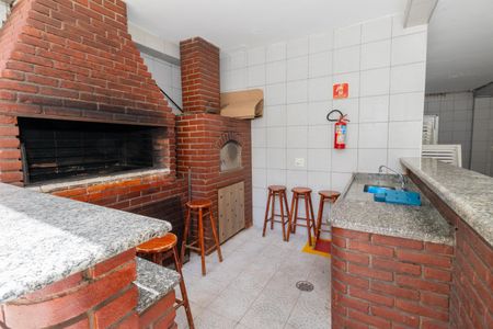 Apartamento à venda com 96m², 3 quartos e sem vagaÁrea Comum - Churrasqueira
