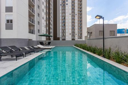 Apartamento para alugar com 34m², 2 quartos e sem vagaÁrea comum - Piscina